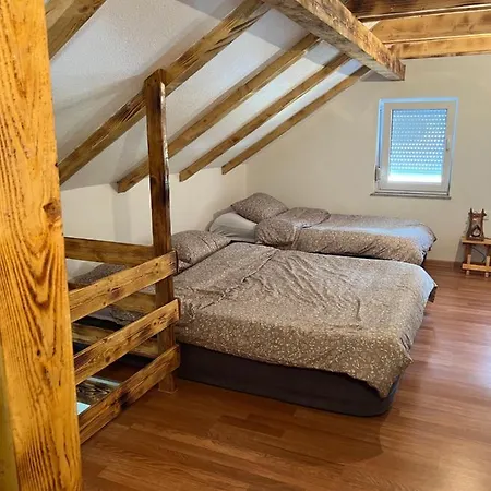Villa Kuca Sa Bazenom U Prirodi *